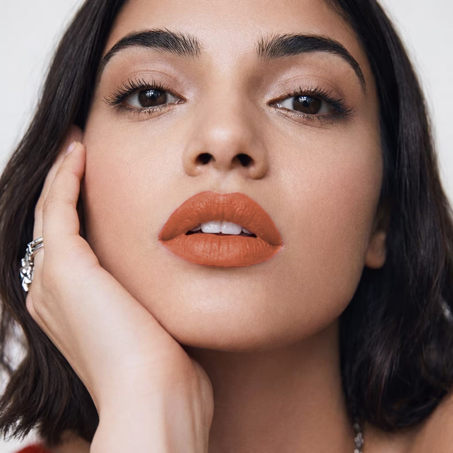 Power Pout - Creamy Matte Bullet Lipstick