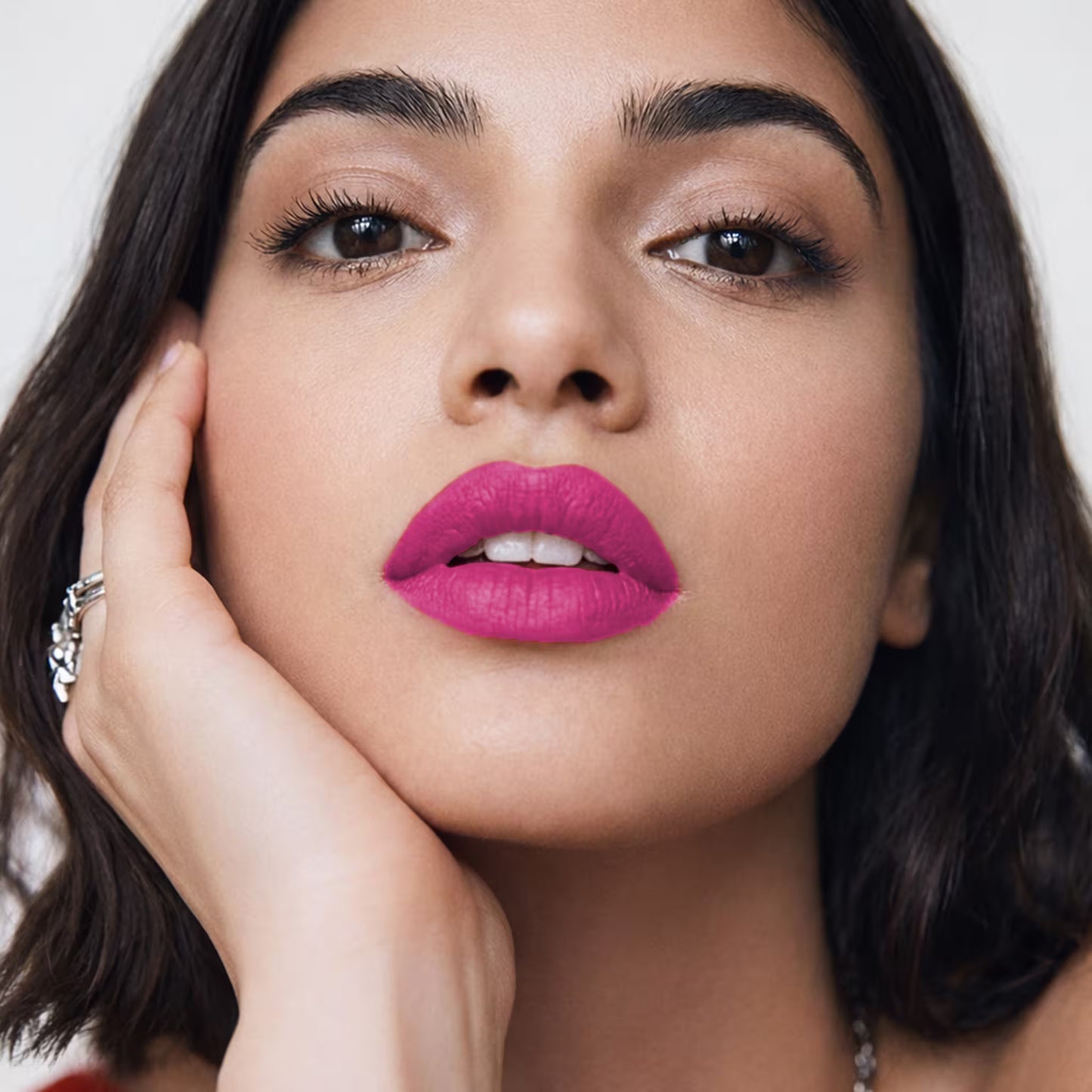 Power Pout - Creamy Matte Bullet Lipstick