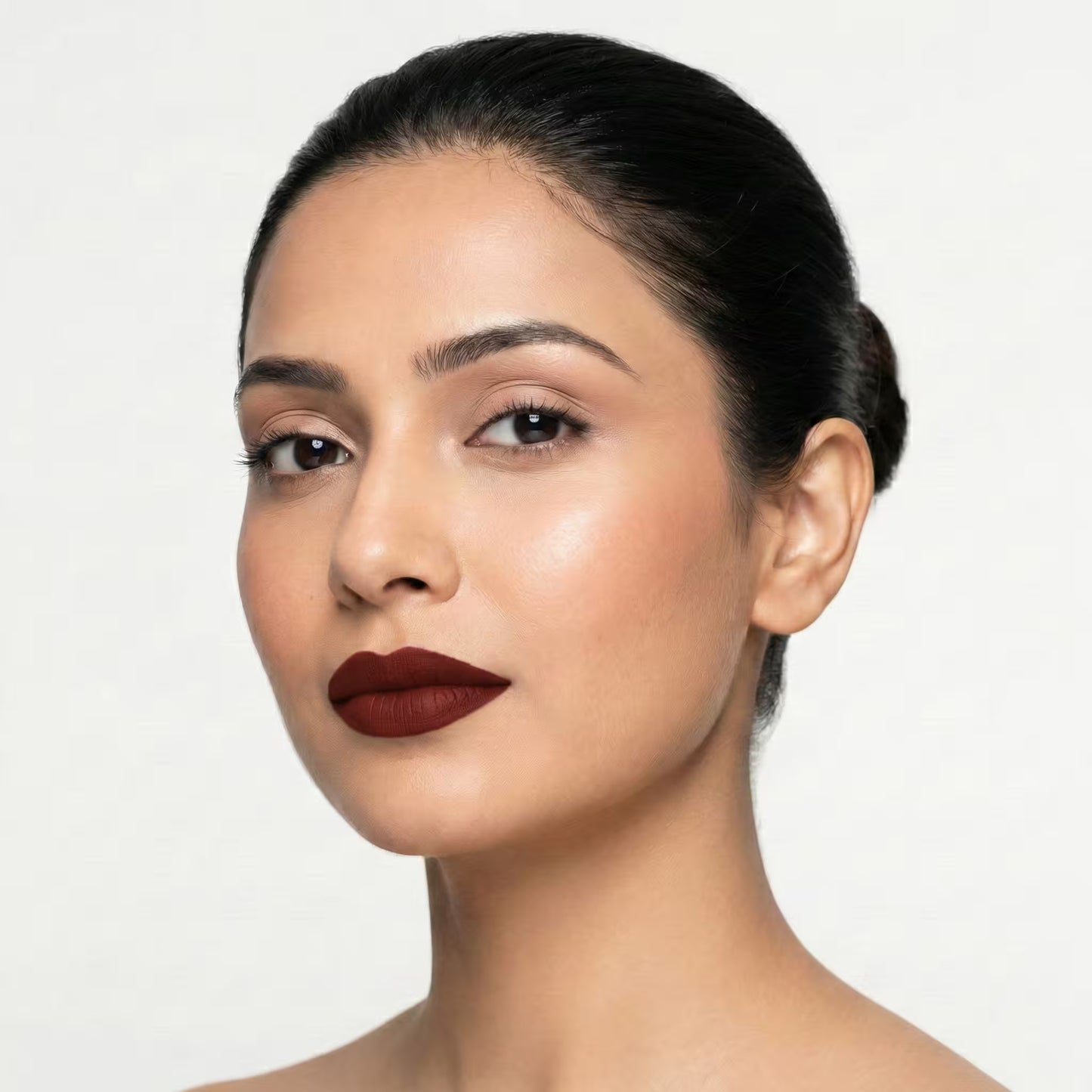 Glamour Glide - Matte Liquid Lipstick